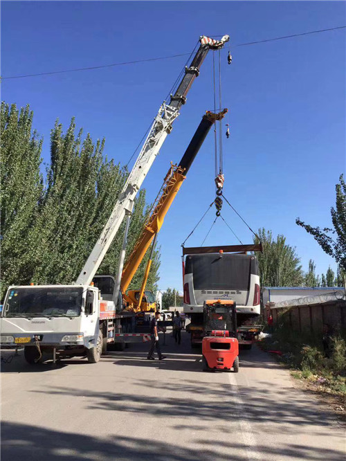 顺河港口集装箱搬运案例